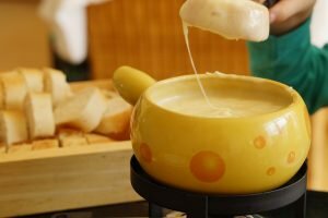 cheesefondue-in-Switzerland