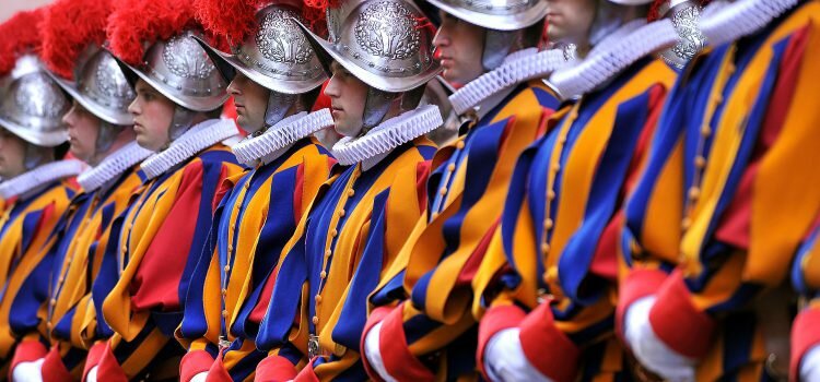 The Swiss Guard – a Melding of Tradition and Modernity